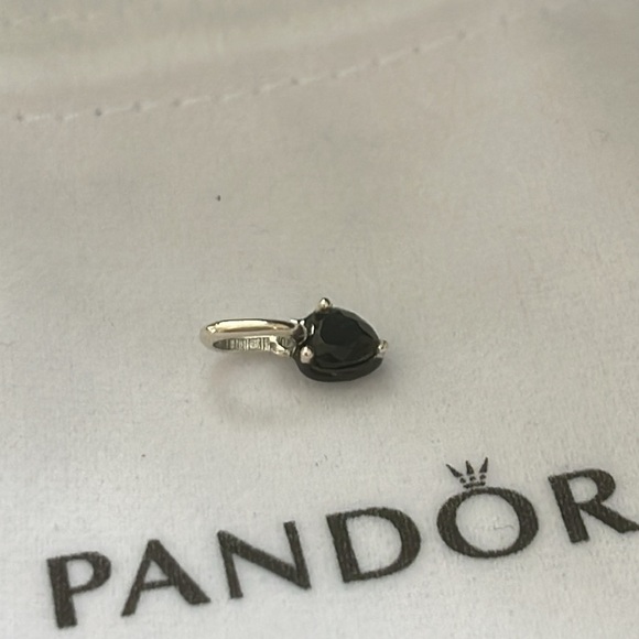 Pandora ME Black Chakra Heart Mini Dangle Charm - Picture 4 of 7